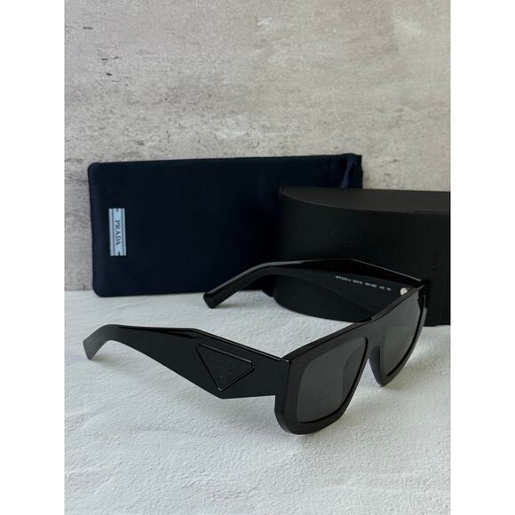 NEW Prada PR D04SU Sunglasses in Black $497